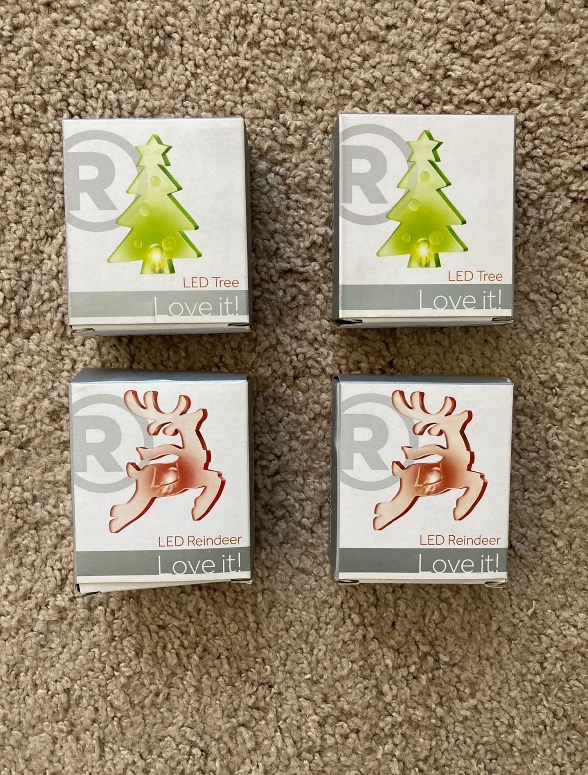 RadioShack LED Tree & Reindeer Christmas, USB Powered, Multi-Color, 4pcs (Rare)