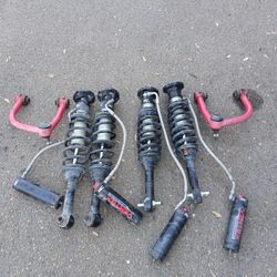 2023 Ford Bronco Coilovers 