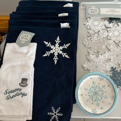 Snowflake Decor Dining Set