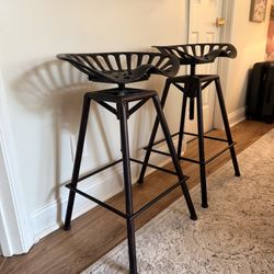 Pair of Metal Bar Stools