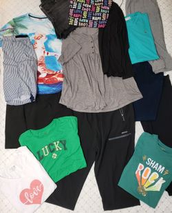 Women's Size 2XL Casual Clothing Collection! Price For All!