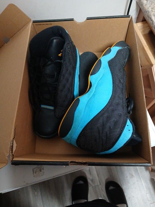 JORDAN RETRO #13'S