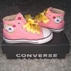 Custom Embroided Pink High Tops Converse 