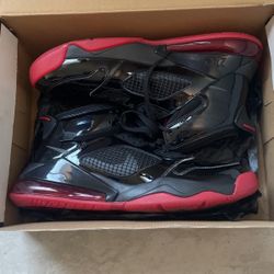 Jordan Mars 270 “bred” Size 12