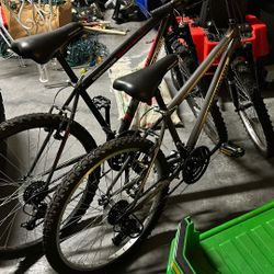 Mountain Bike His Akd Hers Set 
