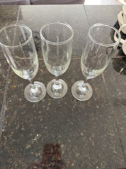 3 pcs champagne glasses