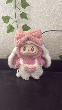 Labubu clothes