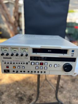 Panasonic AG-7750-P Pro S-VHS VTR Deck Player Recorder Built-in TBC
