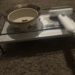 Pet supplies 