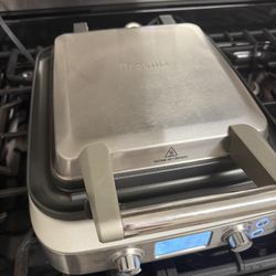 Breville Smart Waffle Pro - 4 Square