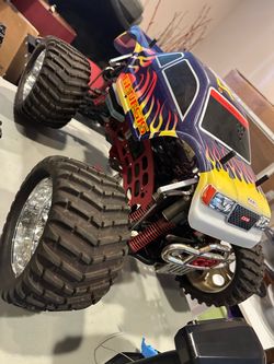 Rc Monster Truck 1/8 cen nitro Monster Truck