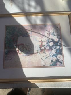 Picture Dining Table/flowers 