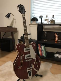 Gretch Electromatic G5422T Guitar - Like New