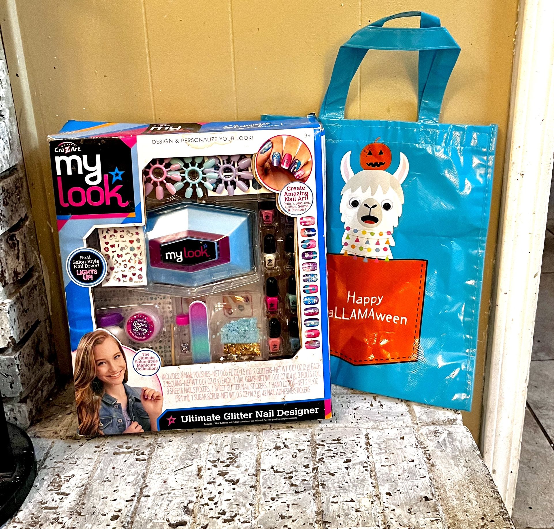 Girls Nail Kit And Bag