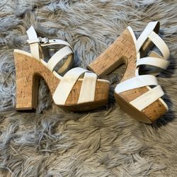 White MICHAEL kORS Shoes Size 8