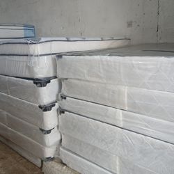 $99 Queen Box-spring Brand New Free Delivery Same Day 