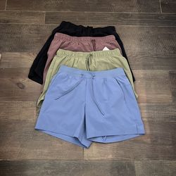 Mens New Balance & Lulu workout running shorts -