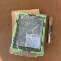 Travellor IPad Case