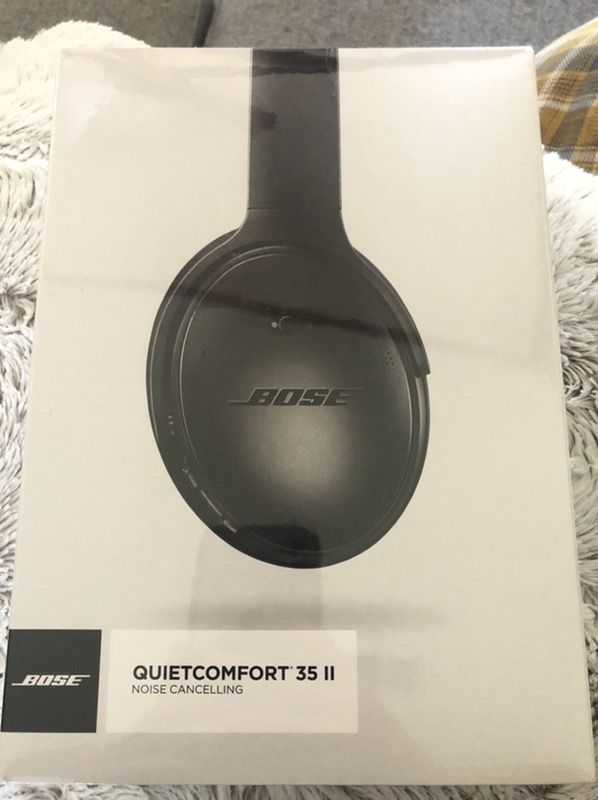 BOSE QuietConfort 35 II Noise Cancelling Bluetooth Headphones