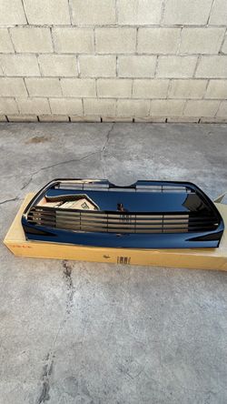 New 2017-2019 Toyota Corolla Grille capa