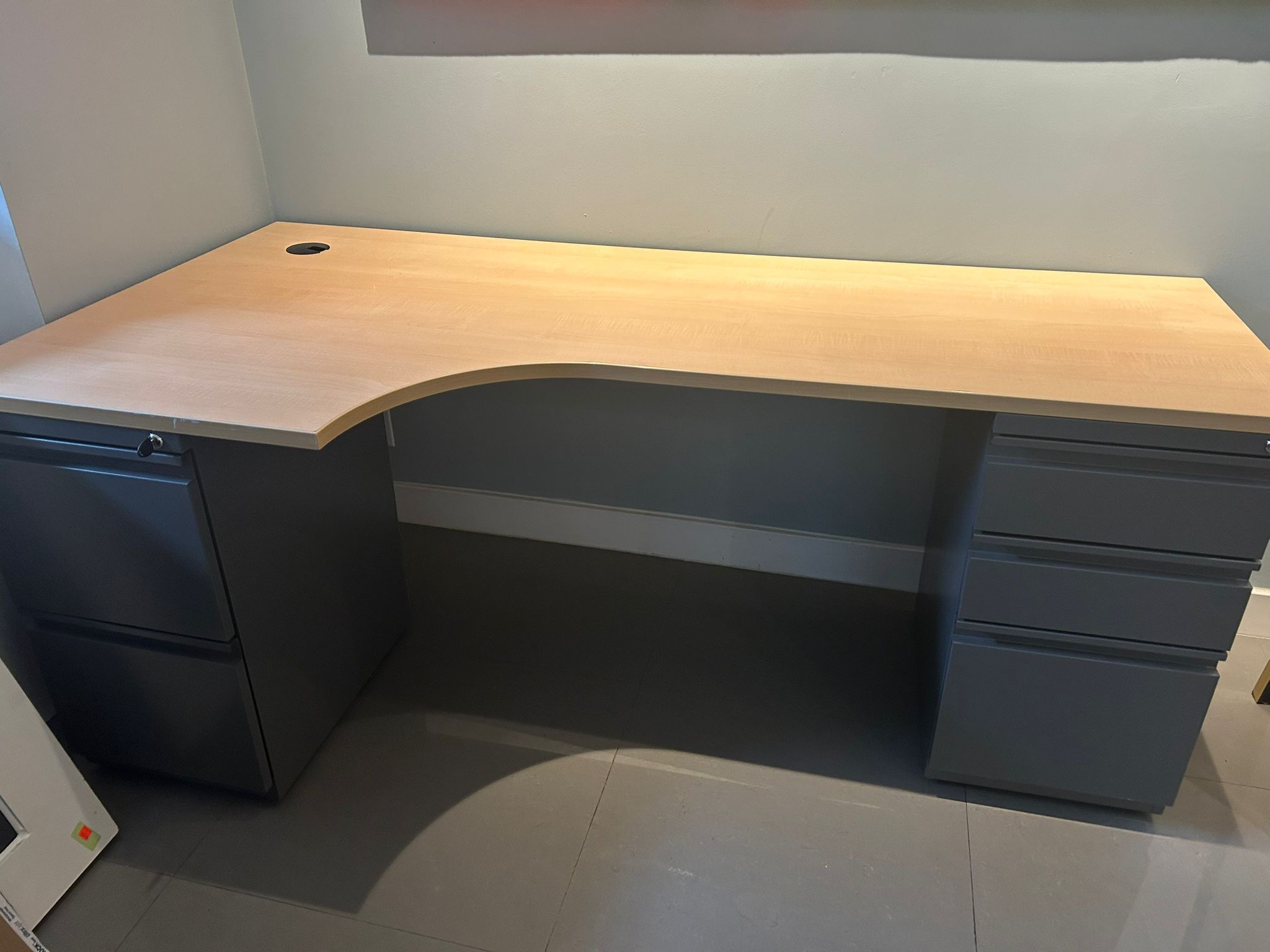 Office Desk