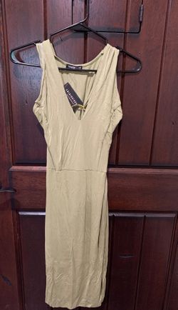 Brand New Fashion Nova dress in L