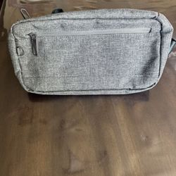 Gray fanny pack