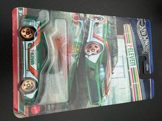 7-11 Toyota Supra hot wheel diecast