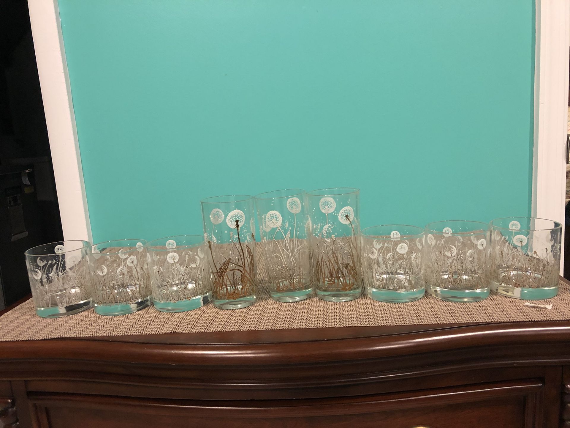 Vintage Gregory Duncan dandelion glass set