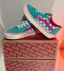 Womenâs classic VANS / sz: 7