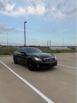 2013 Infiniti M37