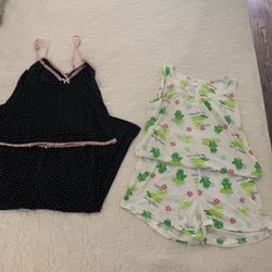 2 Pairs Of Ladies Summer Pajamas Hardly Worn Size M