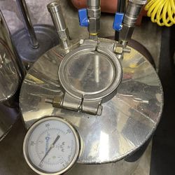 Sub Zero Scientific  2lb Extractor Rig 