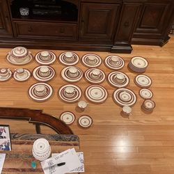 Antique England Ducal Dinner China Set