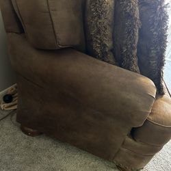 couch good condition