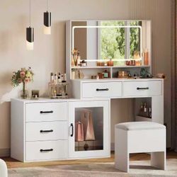 PAKASEPT Vanity Desk with Mirror and Lights, Corner Makeup Table with Charging Station, 3 Color Modes & Adjustable Brightness L Shape Change Dressing
