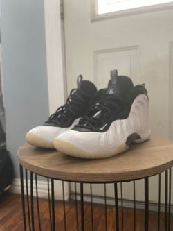 Jordan shoes size  7