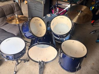 Ashthorpe drum set