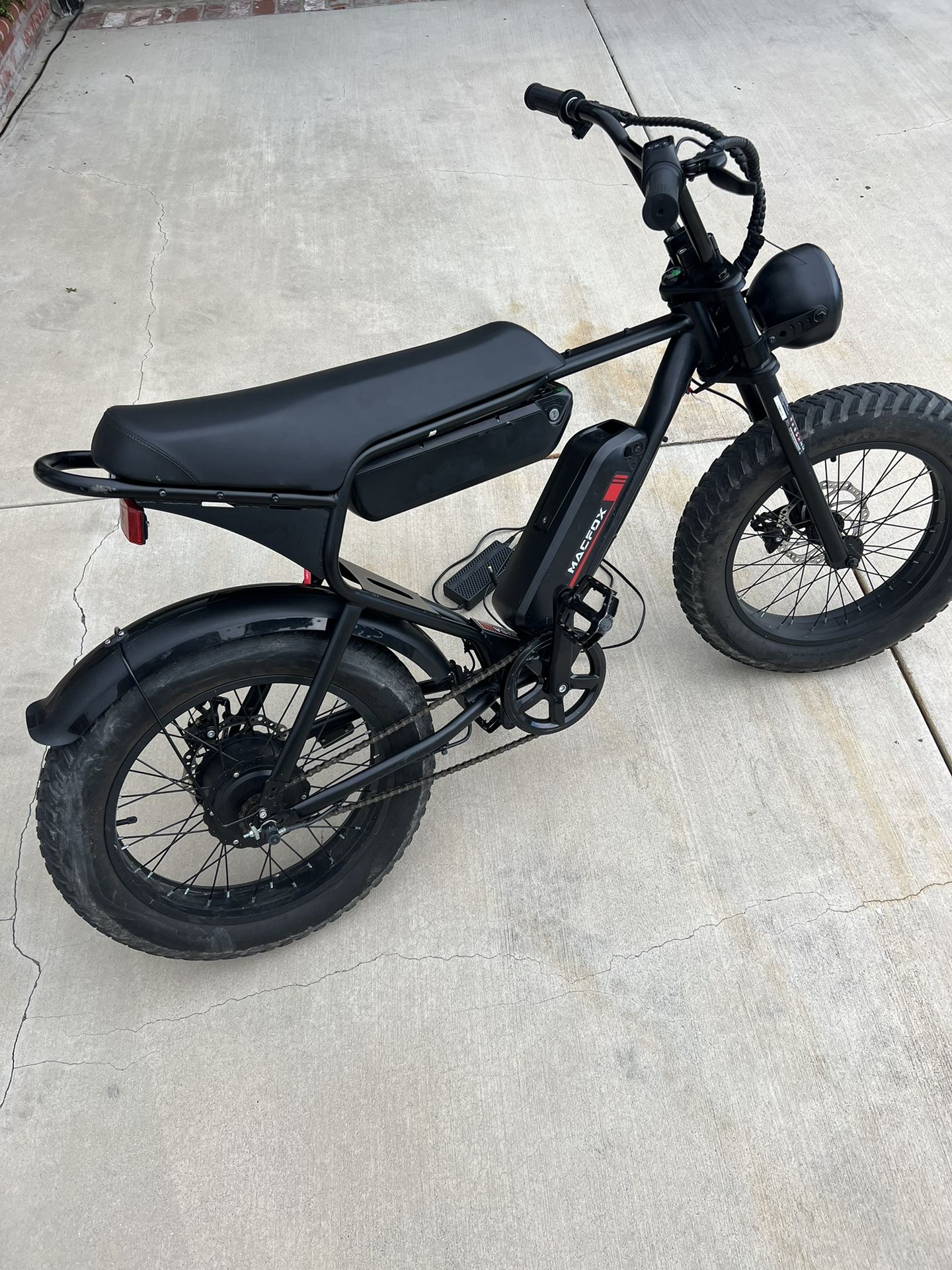 Macfox X1 Electric Commuter Bike Long Range With Extra Battery