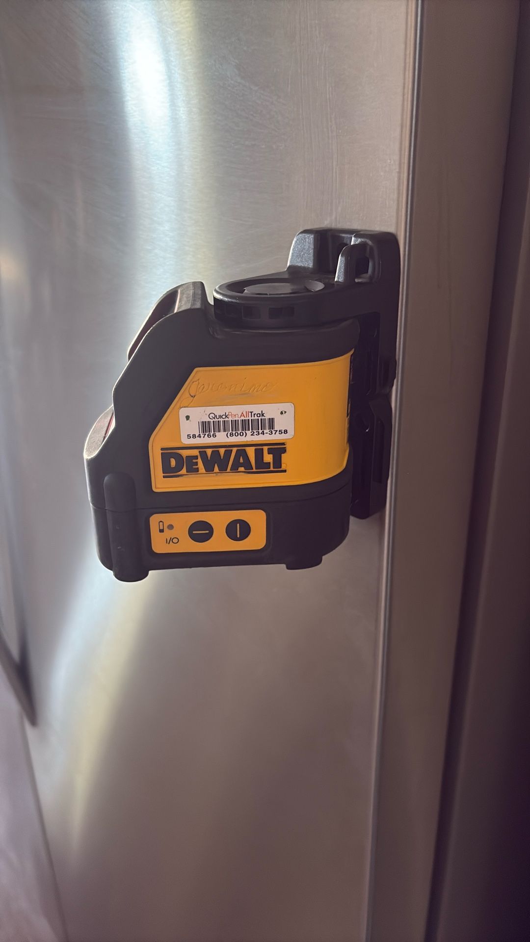 Dewalt Laser.