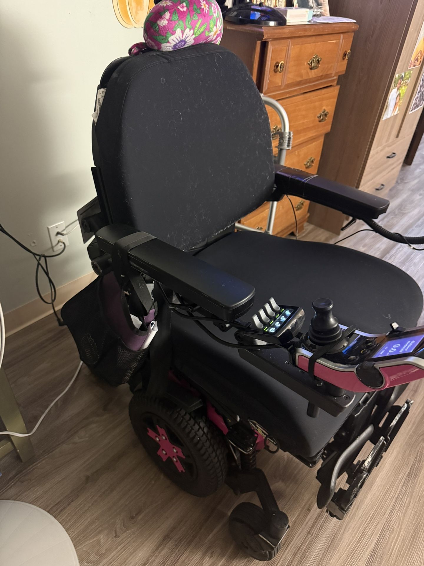 Q6 Edge Power Mobility Wheelchair