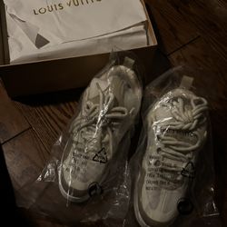 Louis Vuitton Sneakers