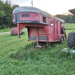 Horse Trailer 