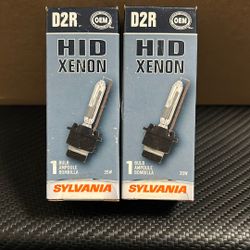 Sylvania D2R HID Xenon Headlight Bulbs – Set of 2 (35W OEM Quality)