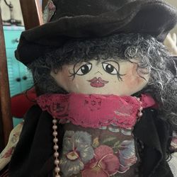 Antique Fabric Cloth Doll.
