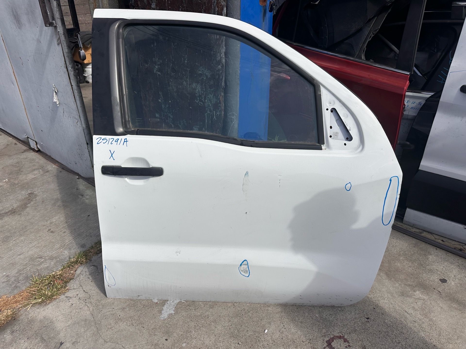 2023-2026 NISSAN FRONTIER FRONT DOOR 👉👉ASK FOR PRICE