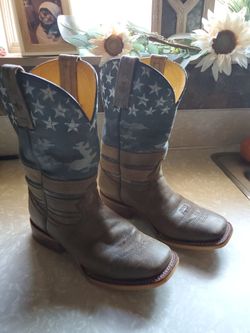 Tin Haul men's boots 8D