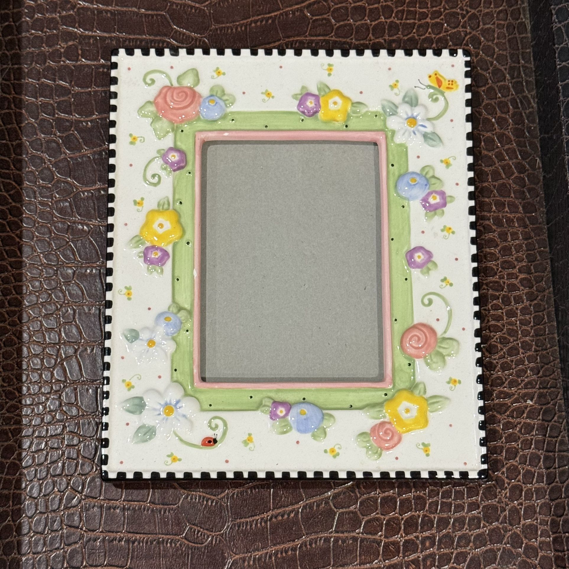 Vintage 1999 Michel & Co. Hand-Painted Ceramic Picture Frame • ME Ink