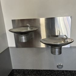 ADA Compliant 2-Tier Drinking Fountains