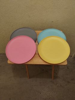 Plastic Plates - 4